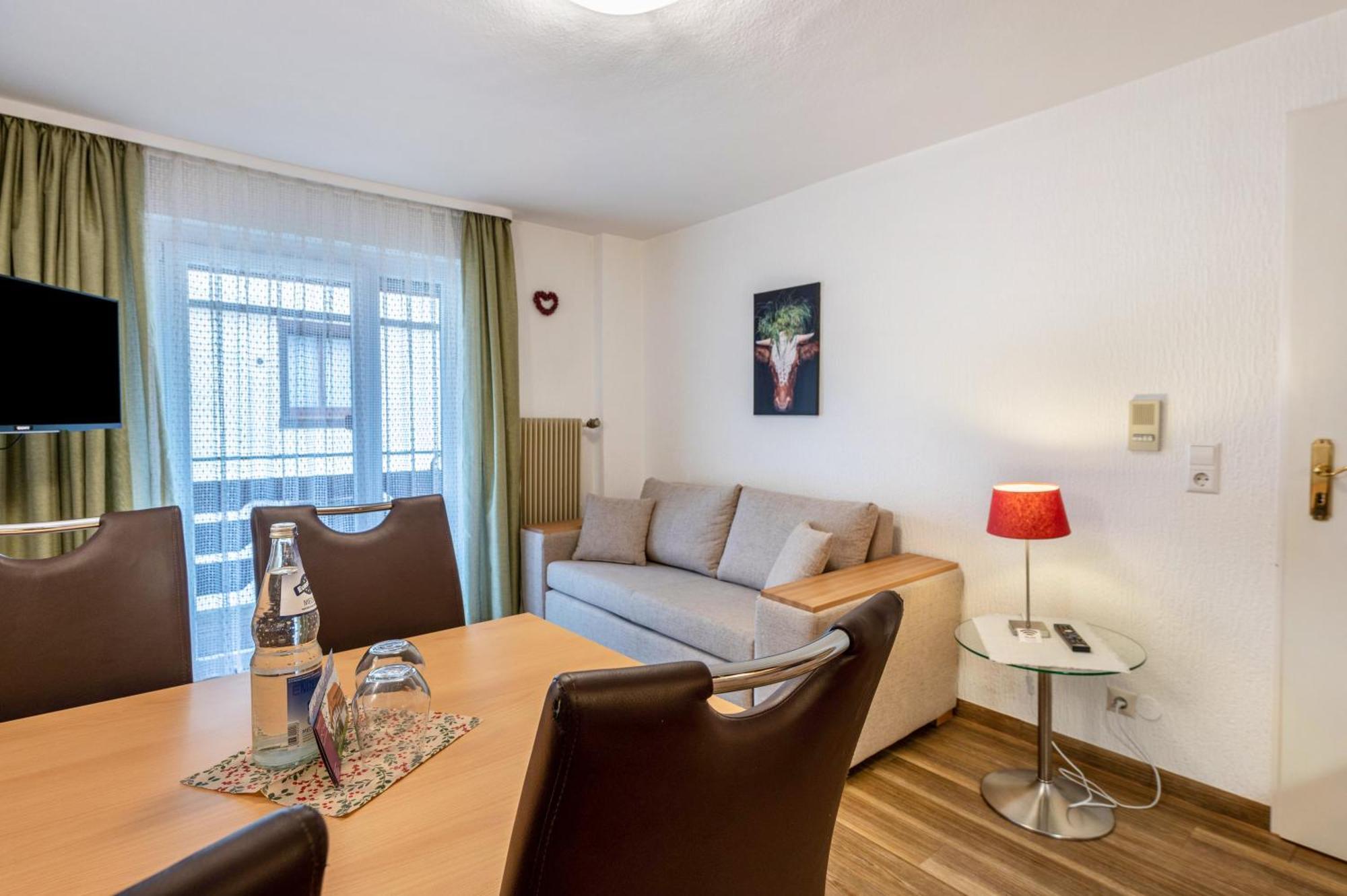 Gaestehaus Kunkelmann Mit Sauna โฮเคนชวันด์ ภายนอก รูปภาพ