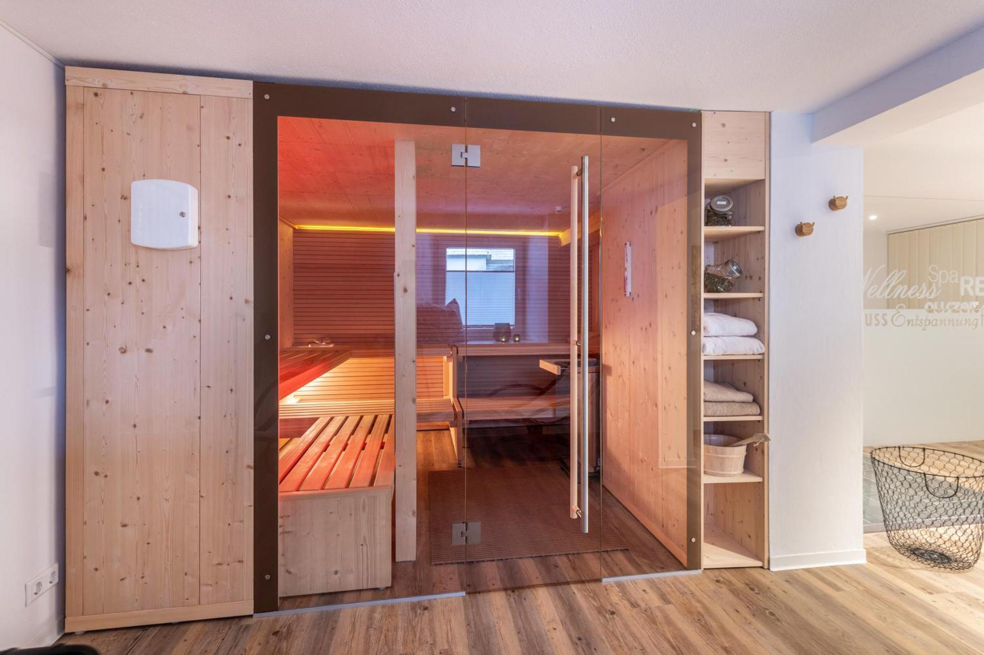 Gaestehaus Kunkelmann Mit Sauna โฮเคนชวันด์ ภายนอก รูปภาพ