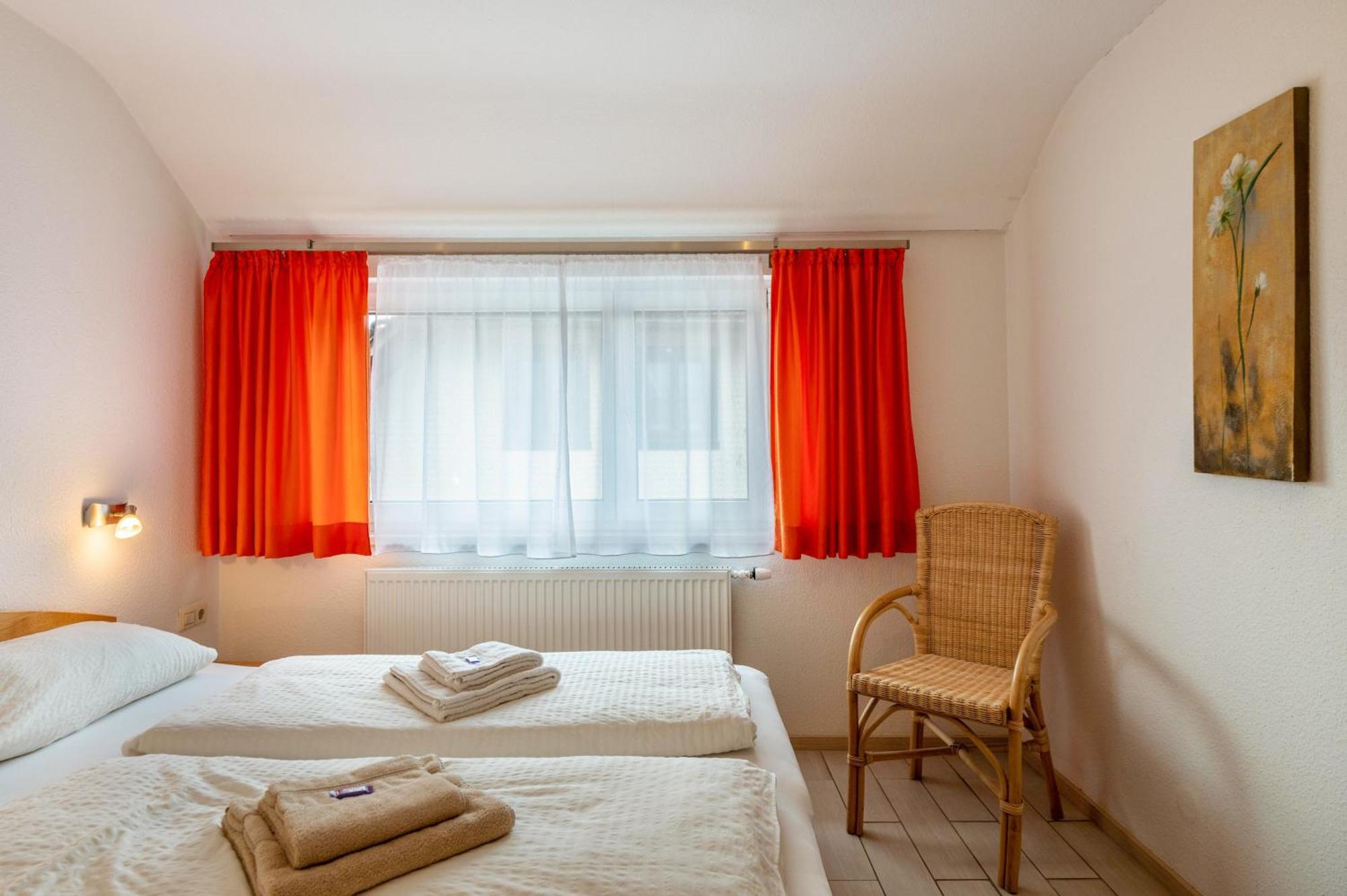 Gaestehaus Kunkelmann Mit Sauna โฮเคนชวันด์ ภายนอก รูปภาพ