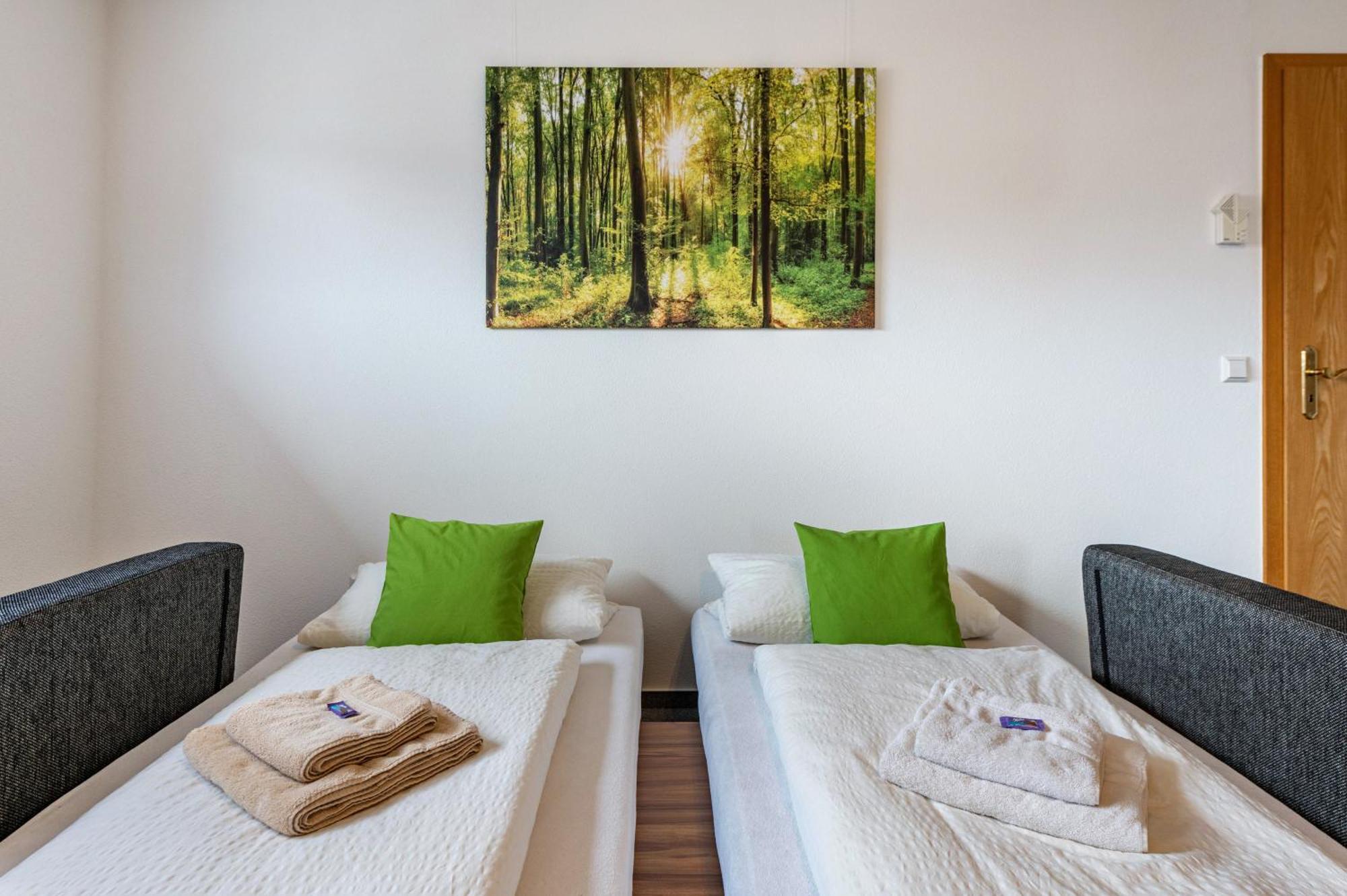 Gaestehaus Kunkelmann Mit Sauna โฮเคนชวันด์ ภายนอก รูปภาพ