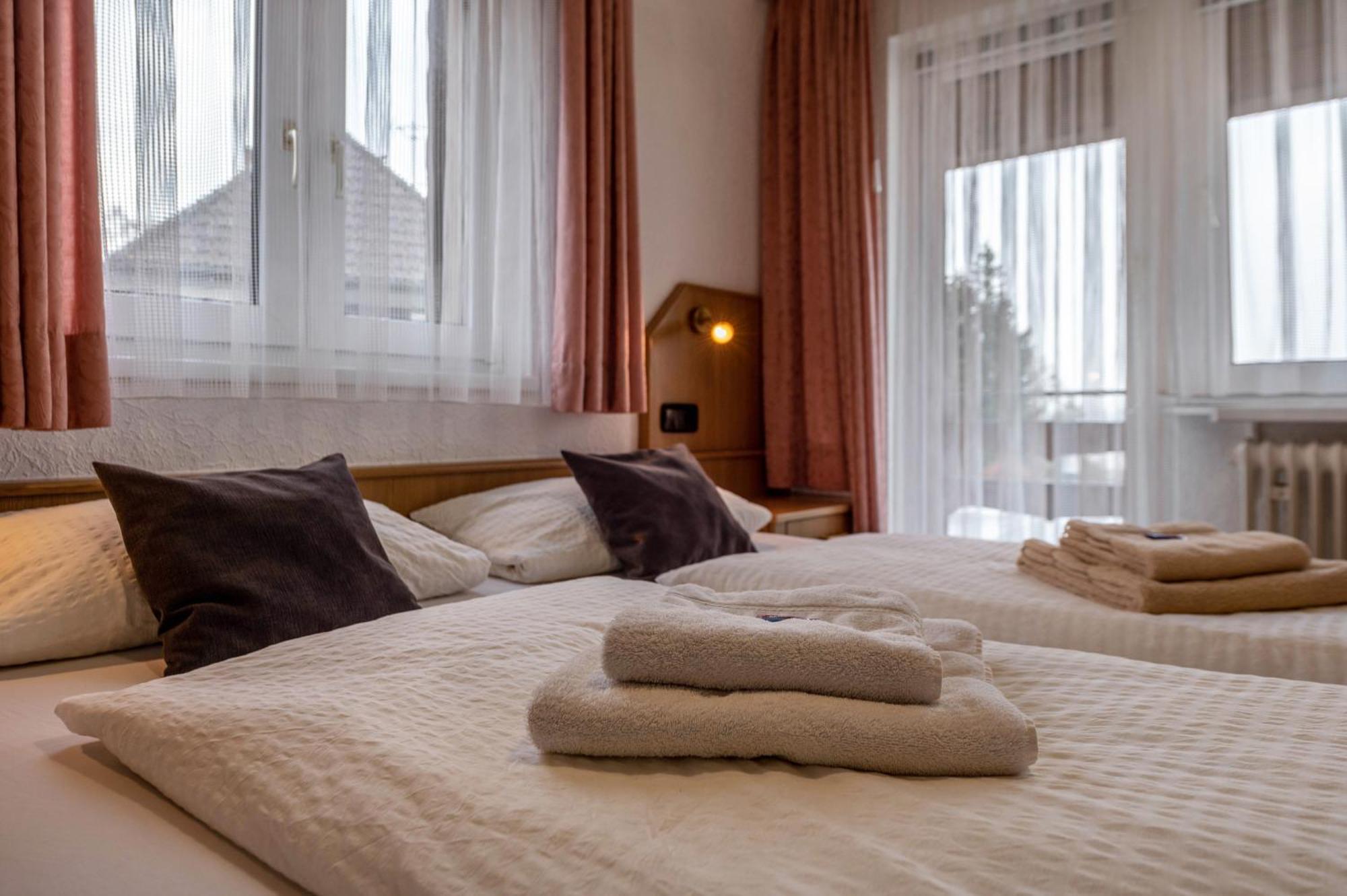 Gaestehaus Kunkelmann Mit Sauna โฮเคนชวันด์ ภายนอก รูปภาพ