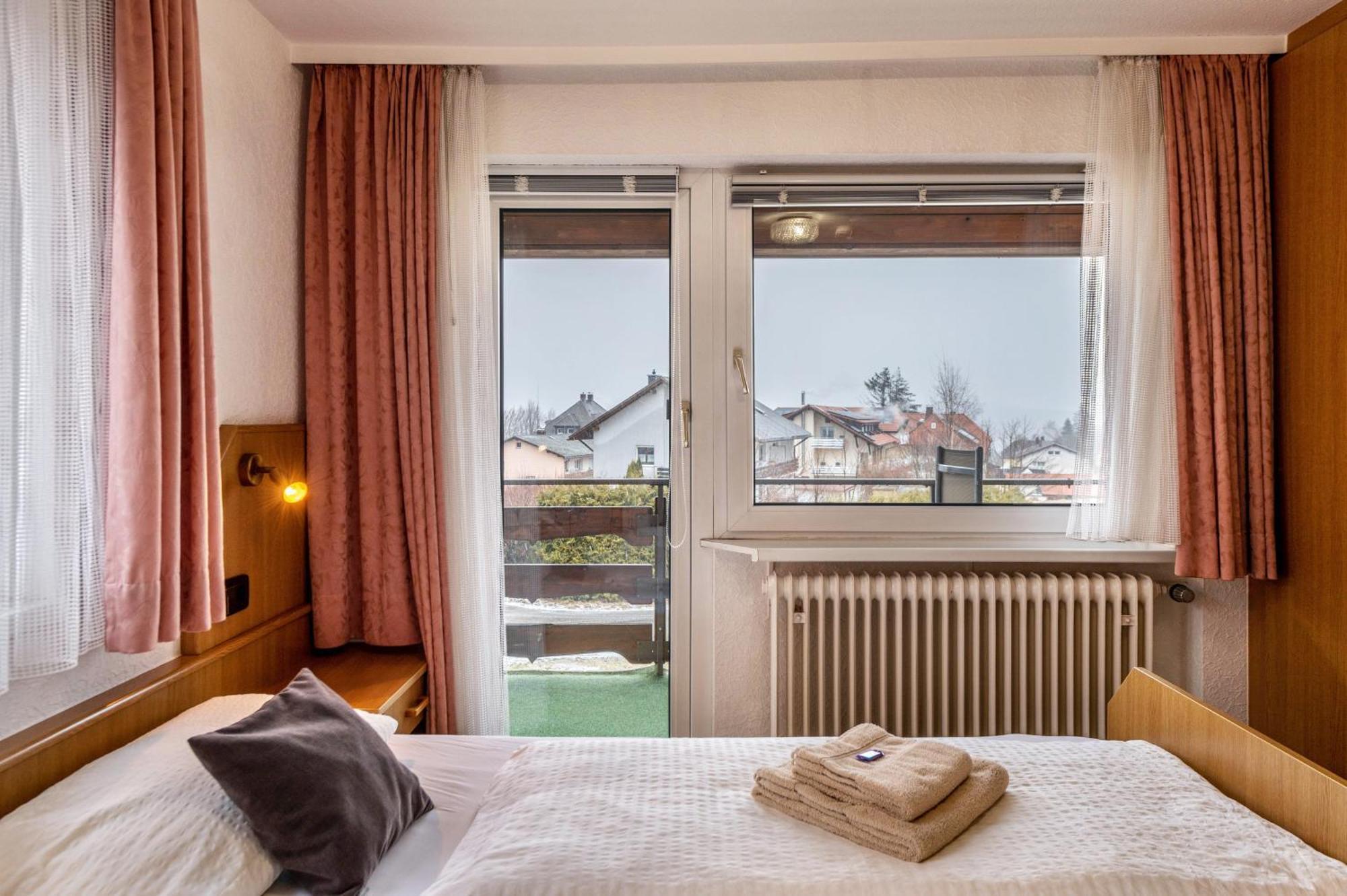 Gaestehaus Kunkelmann Mit Sauna โฮเคนชวันด์ ภายนอก รูปภาพ