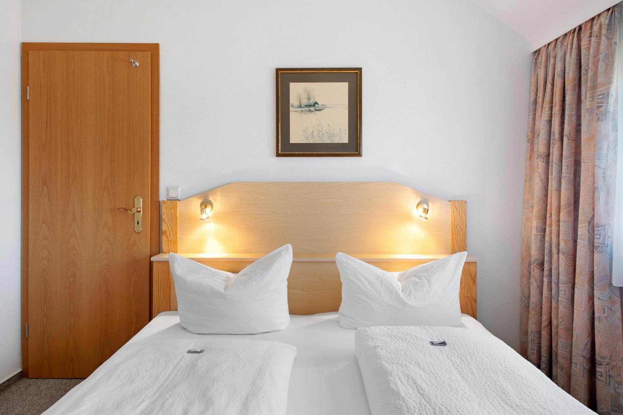Gaestehaus Kunkelmann Mit Sauna โฮเคนชวันด์ ภายนอก รูปภาพ